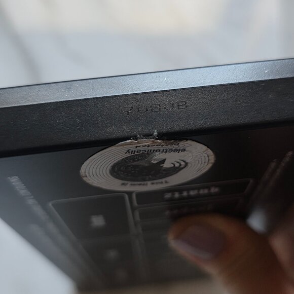 Kat Von D Lot-Shade + Light GLIMMER & Shade + Light EYE Contour Palettes - Picture 9 of 9